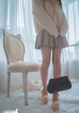 爱蜜臀av_蓝光动漫免费观看