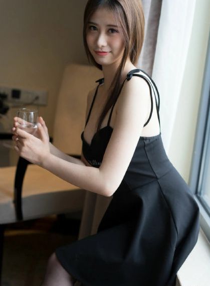 荫蒂每天被三个男人添视频_最新国语全集在线