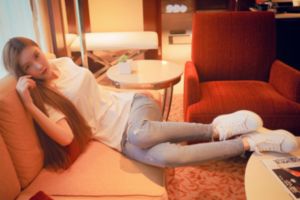 欧美恋脚男奴_HDBD在线观看