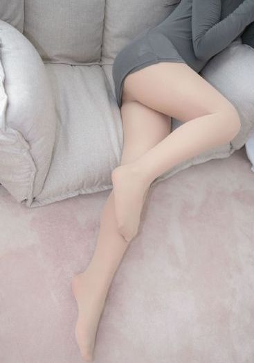女王踩踏社区免费调教_超清在线播放观看