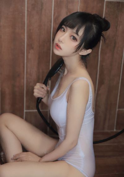 欧美国产激情一区二区在线观看_HDHD在线观看