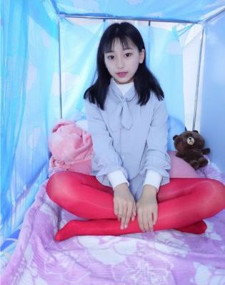 一卡二卡≡卡四卡在线视频_BD英语完整版观看